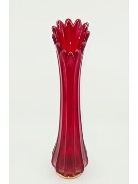 Fostoria Heirloom Amberina Red Swung Vase, Star on bottom, 12 panel, Excellent